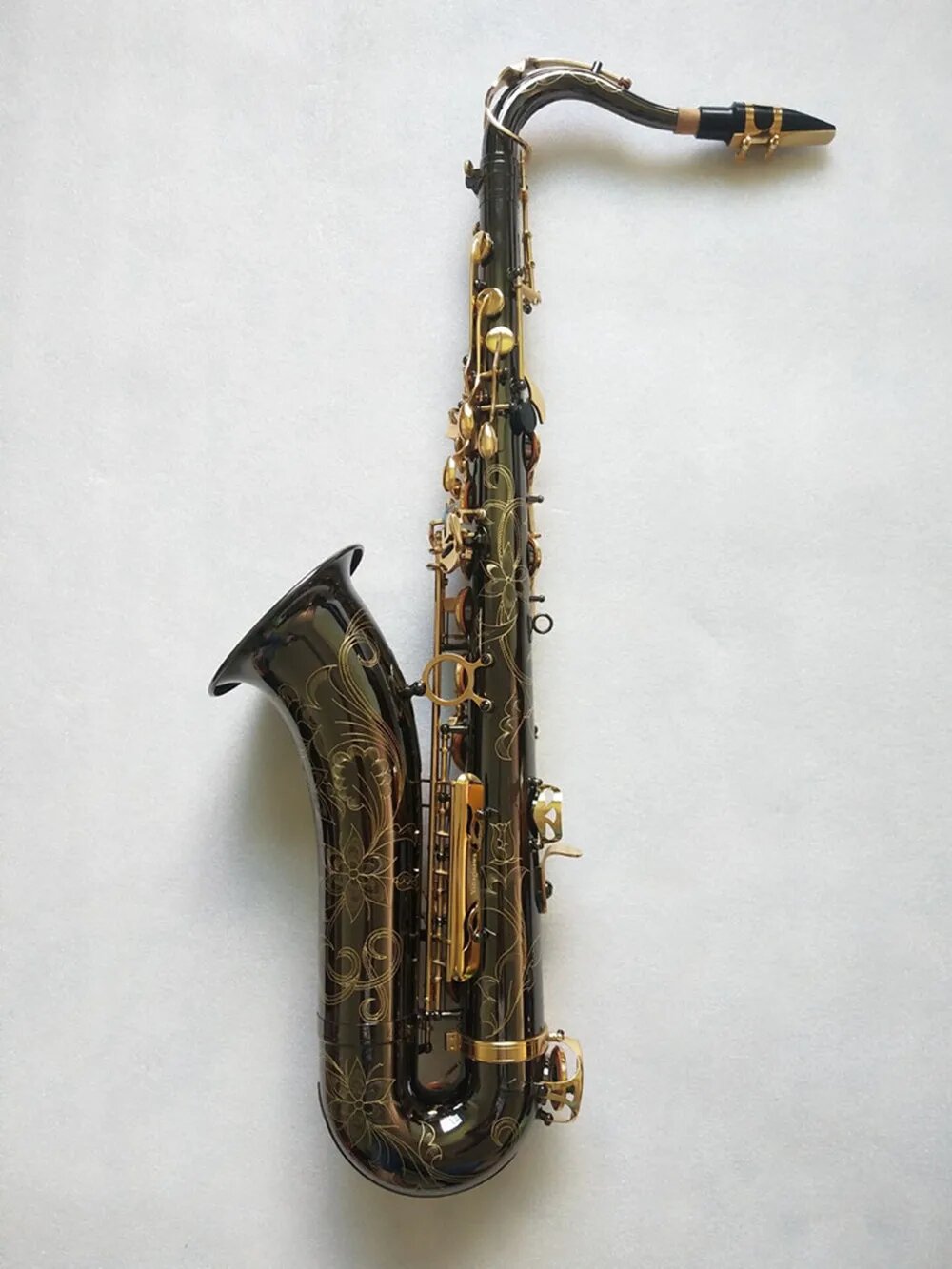 Novo saxofone tenor bb plano j - Musical Instrument In Japanese avaliação e preço